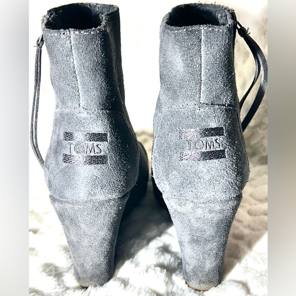 TOMS Gray Desert Wedge Suede zipper ankle boots women’s size 7. - Picture 10 of 12